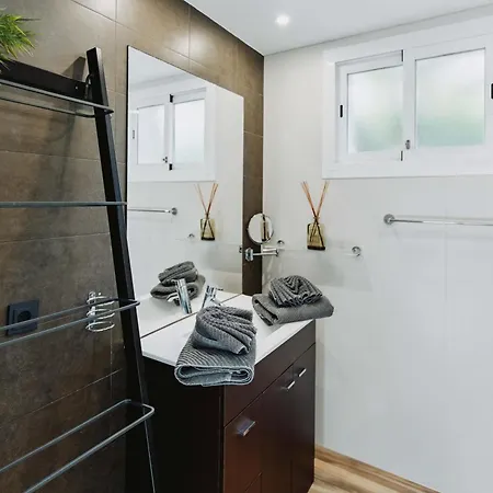 别墅 15 - Beachhouse Luxury - 300m - Wifi - Klima 萨若皮塔